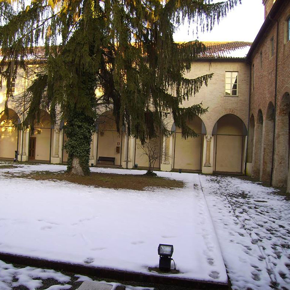 Chiostro-di-santa-maria-di-castello-sotto-la-neve.