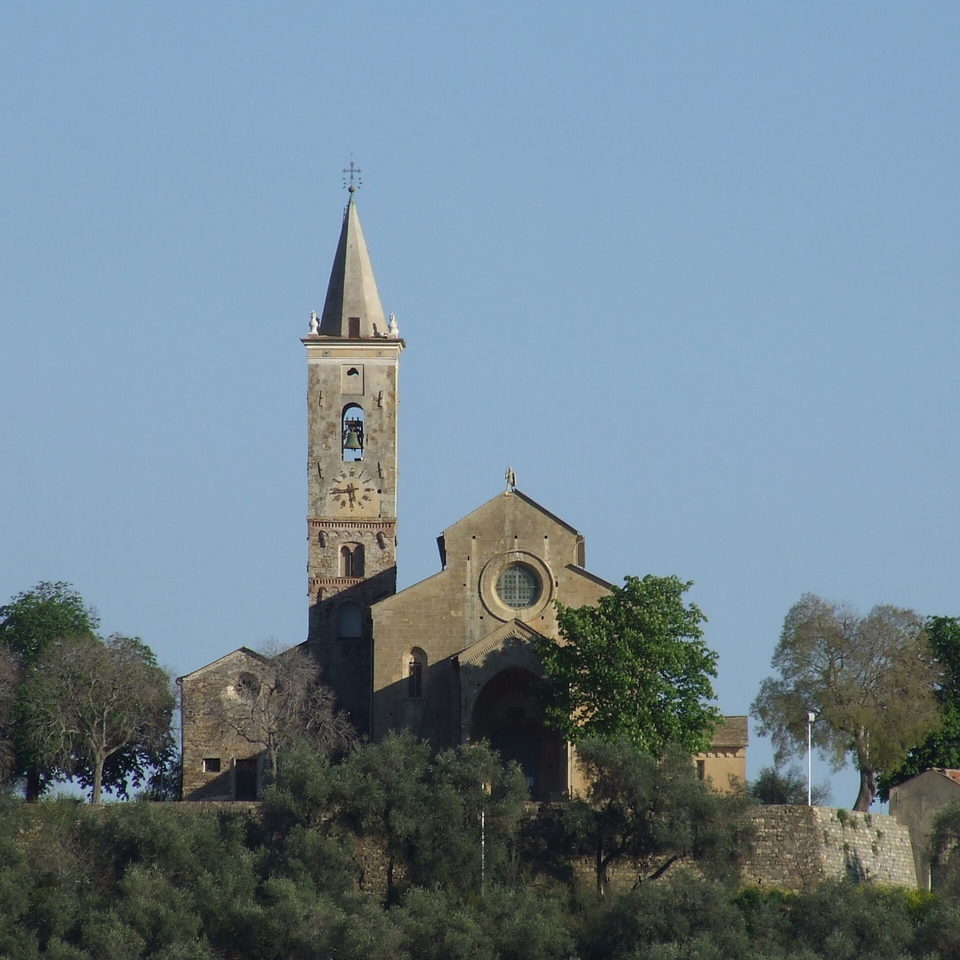 Foto-santuario-di-montegrazie-imperia-scaled